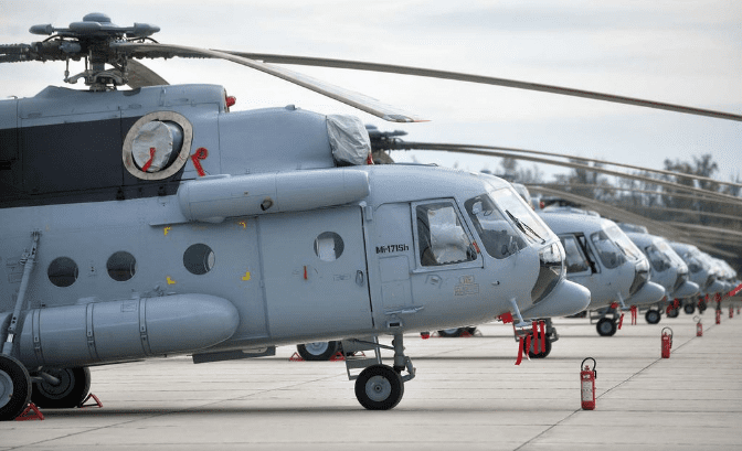 TKO ĆE ODGOVARATI? Prizemljeno SVIH deset vojnih transportnih  helikoptera