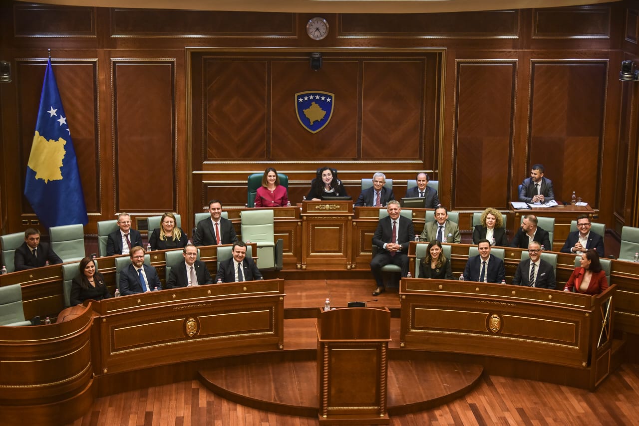 Kurti službeno preuzeo dužnost premijera Kosova