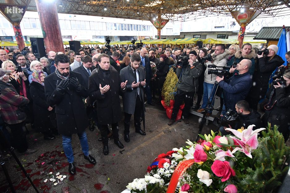 Sarajevo: Obilježena obljetnica masakra na Markalama iz 1994.