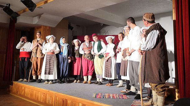 Sinjsko kazalište gostovali u Vitezu i Rami s predstavom “Diva Grabovčeva”