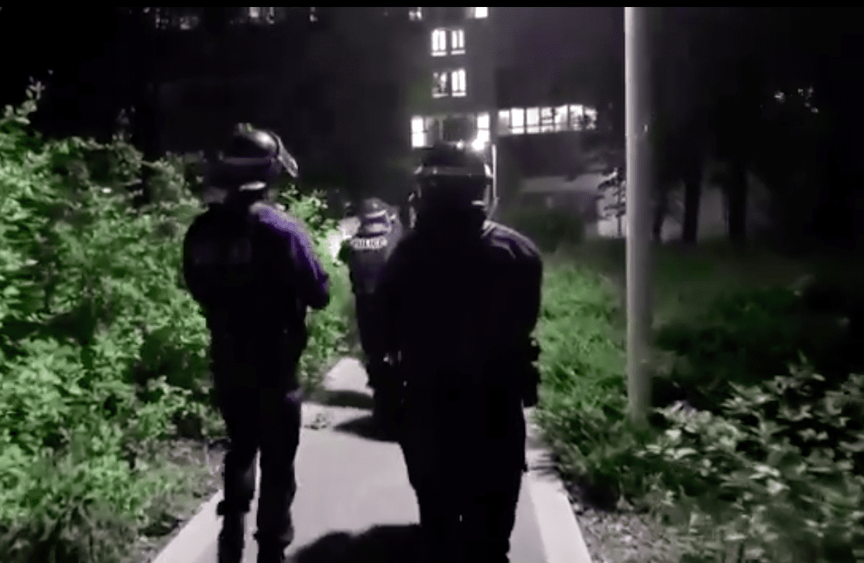 (VIDEO) PONOVNO NEMIRI U FRANCUSKOJ Treći dan gore pariška predgrađa