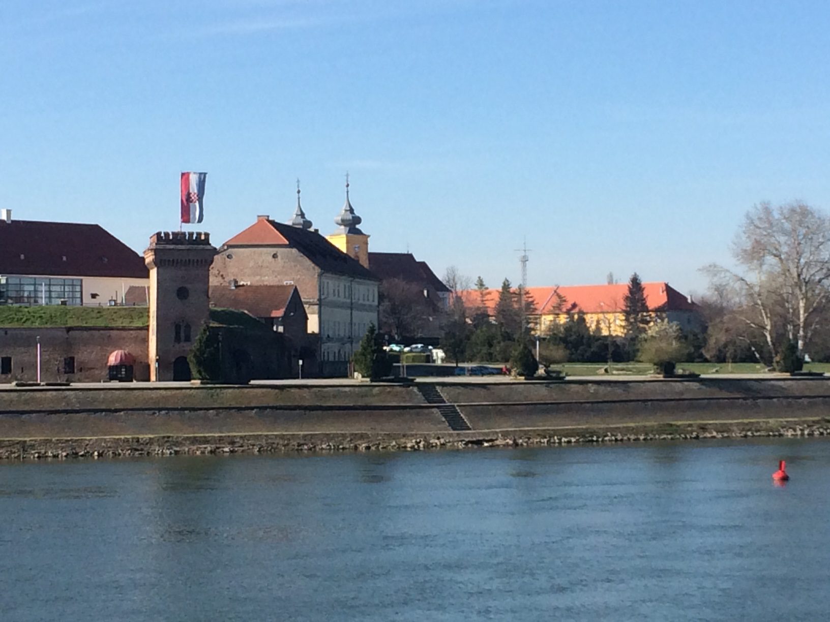 DHMZ: Pretežno sunčano i toplije