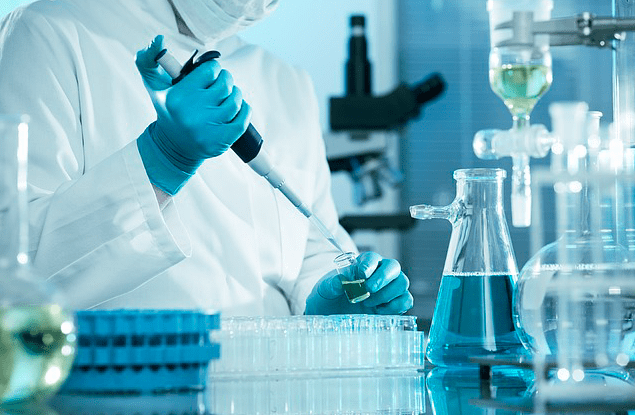 (VIDEO) SINČIĆ I LOVRINOVIĆ POZIVAJU NA PRITISAK ZA OBNOVU IMUNOLOŠKOG Od sojeva virusa iz Zavoda, milijuni cjepiva