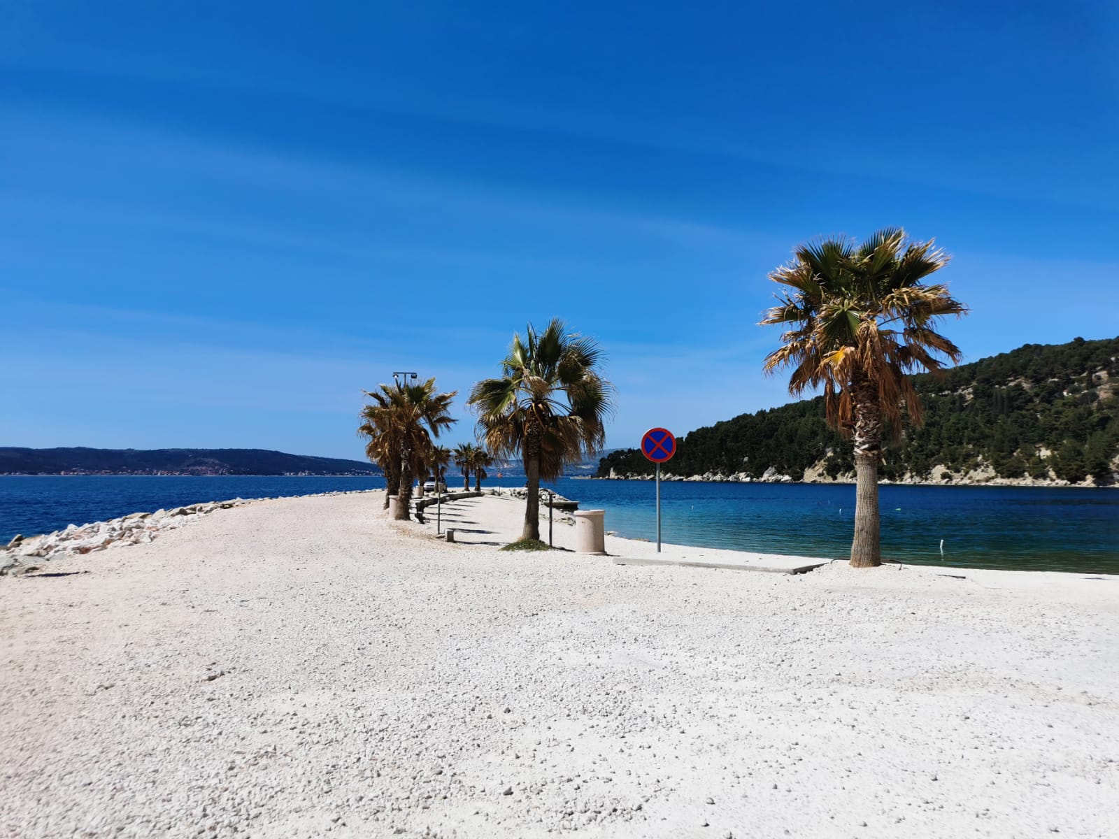 OSTANITE DOMA, A NE NA PLAŽAMA Policija će ovaj vikend kontrolirati zadržavanje na plažama
