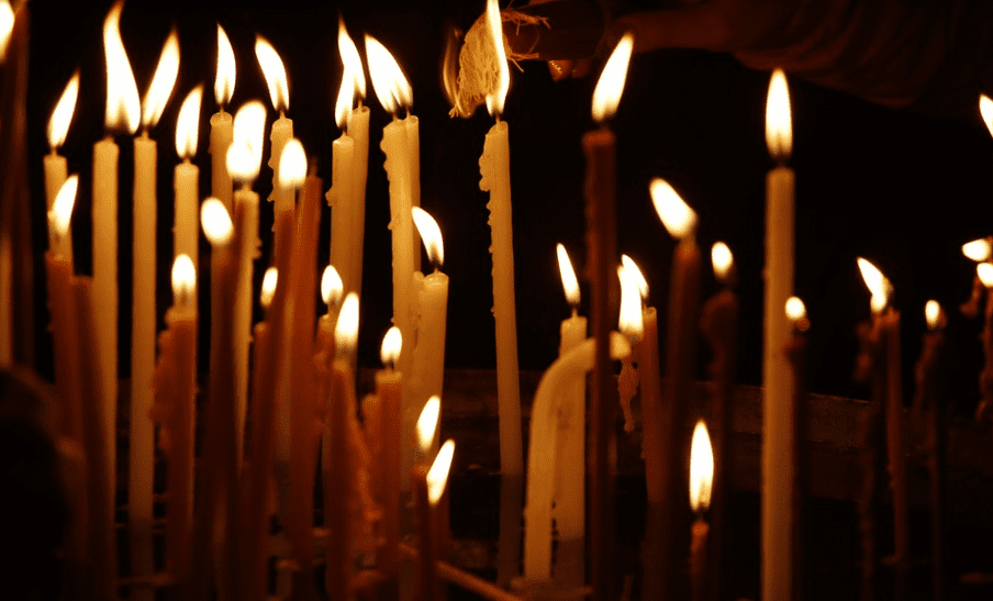 SAŽETAK SVIJET: Ujedinjeni u ljubavi i molitvi sa svima koji pate