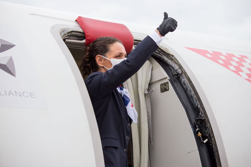 ČETIRI LETA DNEVNO U ZRAČNOJ LUCI SPLIT Pomorci krenuli na brod