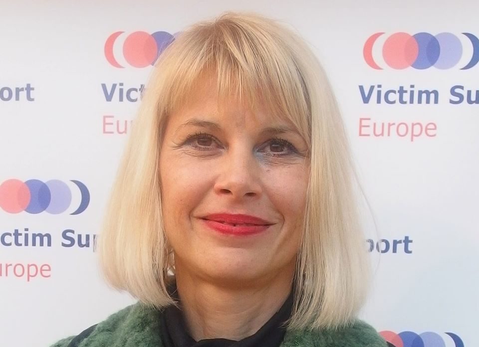 PONOVNO OTVOREN SOS TELEFON Udruga Bijeli krug osigurava dostupnost besplatnih usluga svim žrtvama nasilja