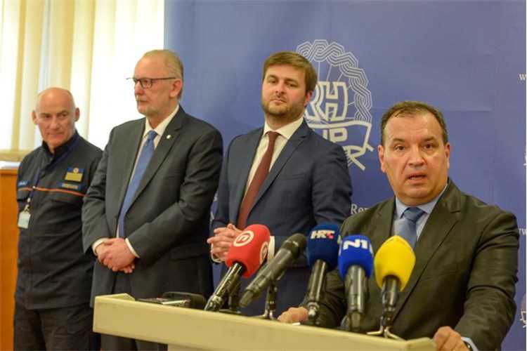 NOVI SUSTAV UPOZORAVANJA NA KRIZU Potpisan Ugovor o dodjeli financijskih sredstava u projektu „Sustav za rano upozoravanje i upravljanje krizama“ (SRUUK)