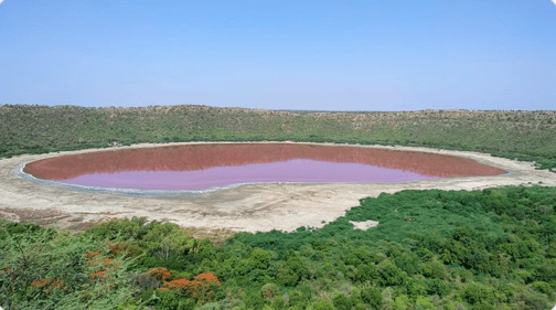 Indija: Jezero staro 50.000 godina postalo ružičasto