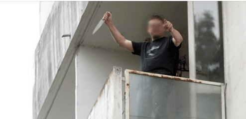 KANDIDAT DEMOKRATA PRIJETIO NOŽEM: Danak stresa uzorkovanog koronom, potresom i izborima