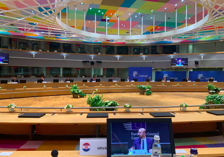 NAKON 4 DANA POSTIGNUT DOGOVOR Izglasan sedmogodišnji proračun i plan za oporavak