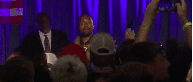 KANYE WEST U UTRCI ZA AMERIČKOG PREDSJEDNIKA Američki rap glazbenik održao prvi skup