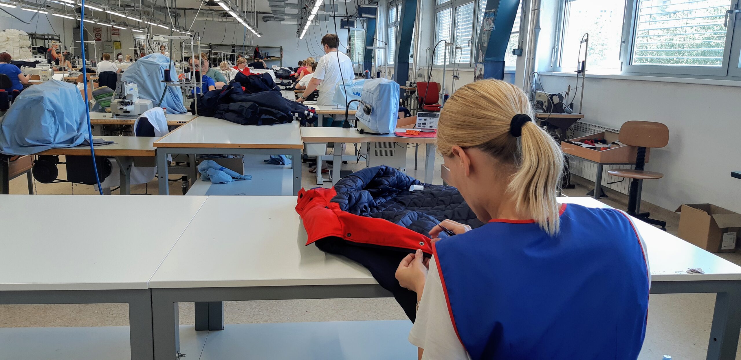 DES-OVA PROIZVODNJA SOLIDARNOSTI Podijeljeno 600 maski korisnicima pučke kuhinje