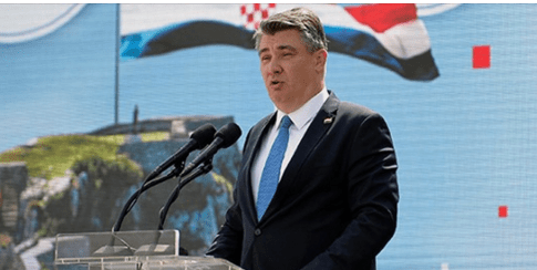 (Foto galerija) MILANOVIĆ IZ KNINA ČESTITAO: “Živjela Hrvatska, k’o narod silna, k’o sunce visoka!”