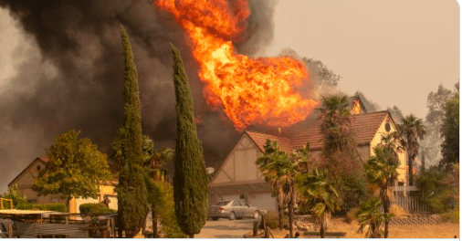 (VIDEO) Požari koji već danima traju u Kaliforniji  najveći u povijesti države