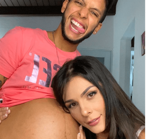 ČESTITAMO! Muškarac koji je bio žena rodio sina ženi koja je bila muškarac