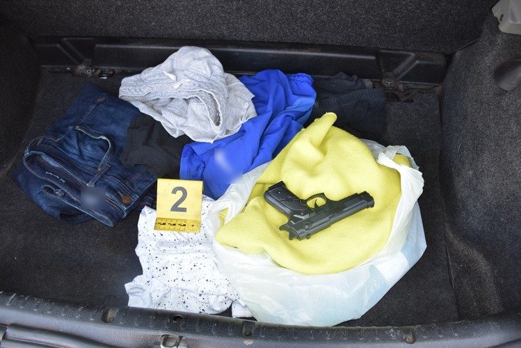 ZAGREB Uhićen mladić koji je pljačkao – plastičnim pištoljem