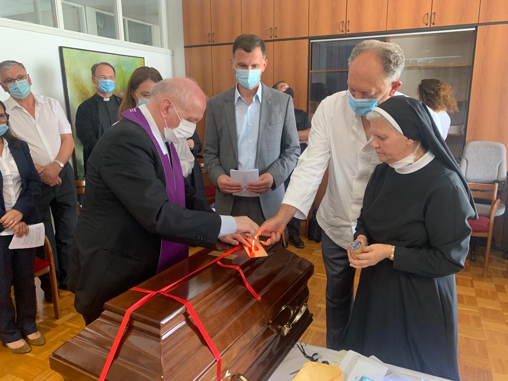 DNK ANALIZA POTVRDILA VJERODOSTOJNOST IDENTIFIKACIJE Službenica  Božja majka Marija Krucifiksa Kozulić i njena sestra Tereza