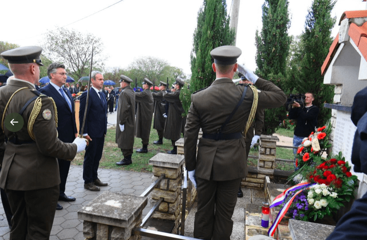 ZAŠTO JE SRBIMA TAKO TEŠKO ISPRIČATI SE? Pupovac i ovaj puta eskivirao osuditi  zločin nad Hrvatima
