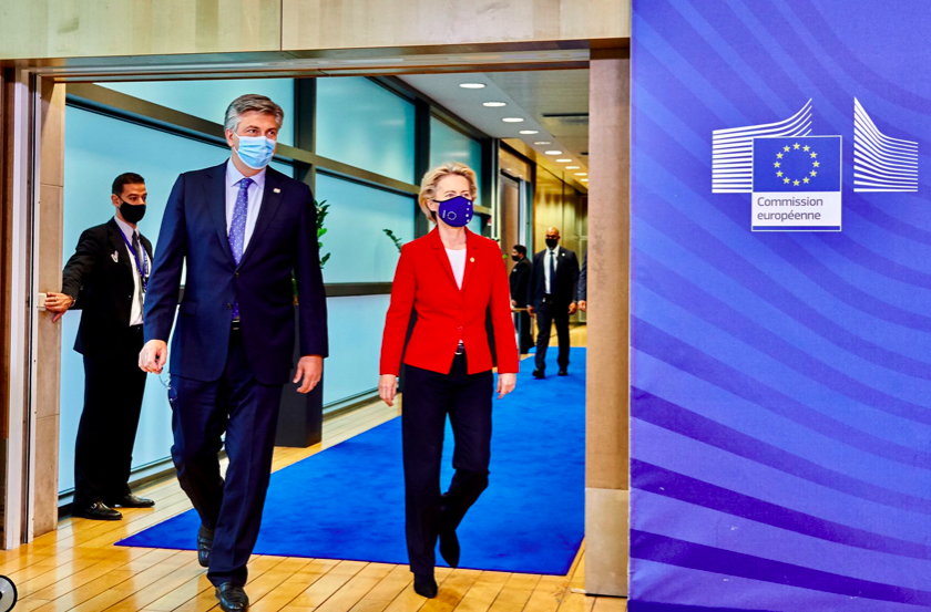 TEMA EU SAMMITA DANAS POVLAČENJE SREDSTAVA  Može li Hrvatska ubrzo očekivati obećana EU sredstva?