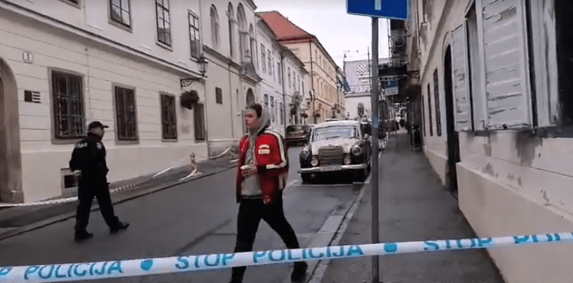 RANJIVOST VRHA POLITIČKE MOĆI: Napadač imao 22 godine, od kud mu kalašnjikov?