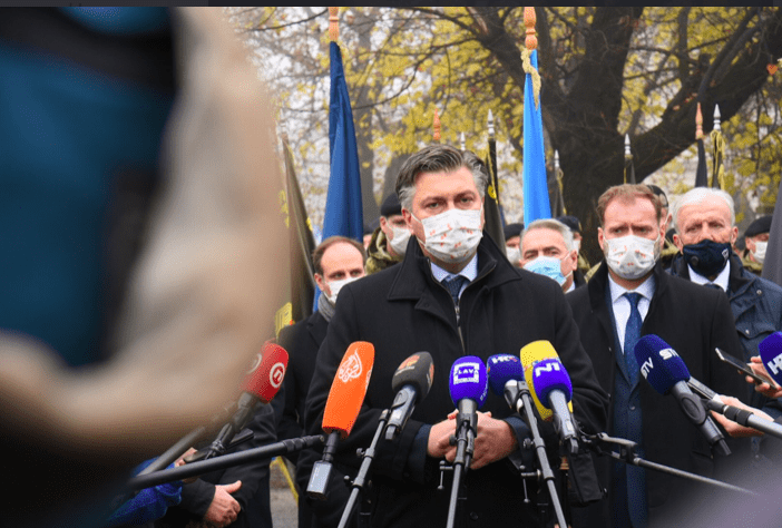 Na obilježavanju Dana sjećanja u Vukovaru premijer Plenković, Boris Milošević i Vučićev izaslanik