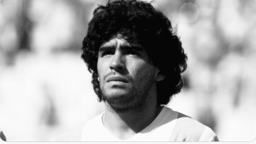 (VIDEO) Argentina tuguje za Maradonom