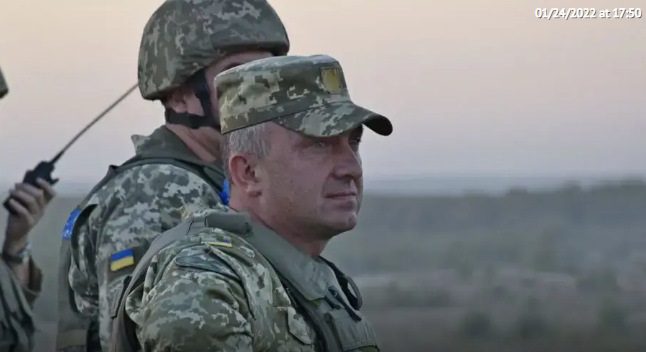Ukrajinski general predvidio datum ruske invazije, poručio da su ih spremni golim rukama rasturiti