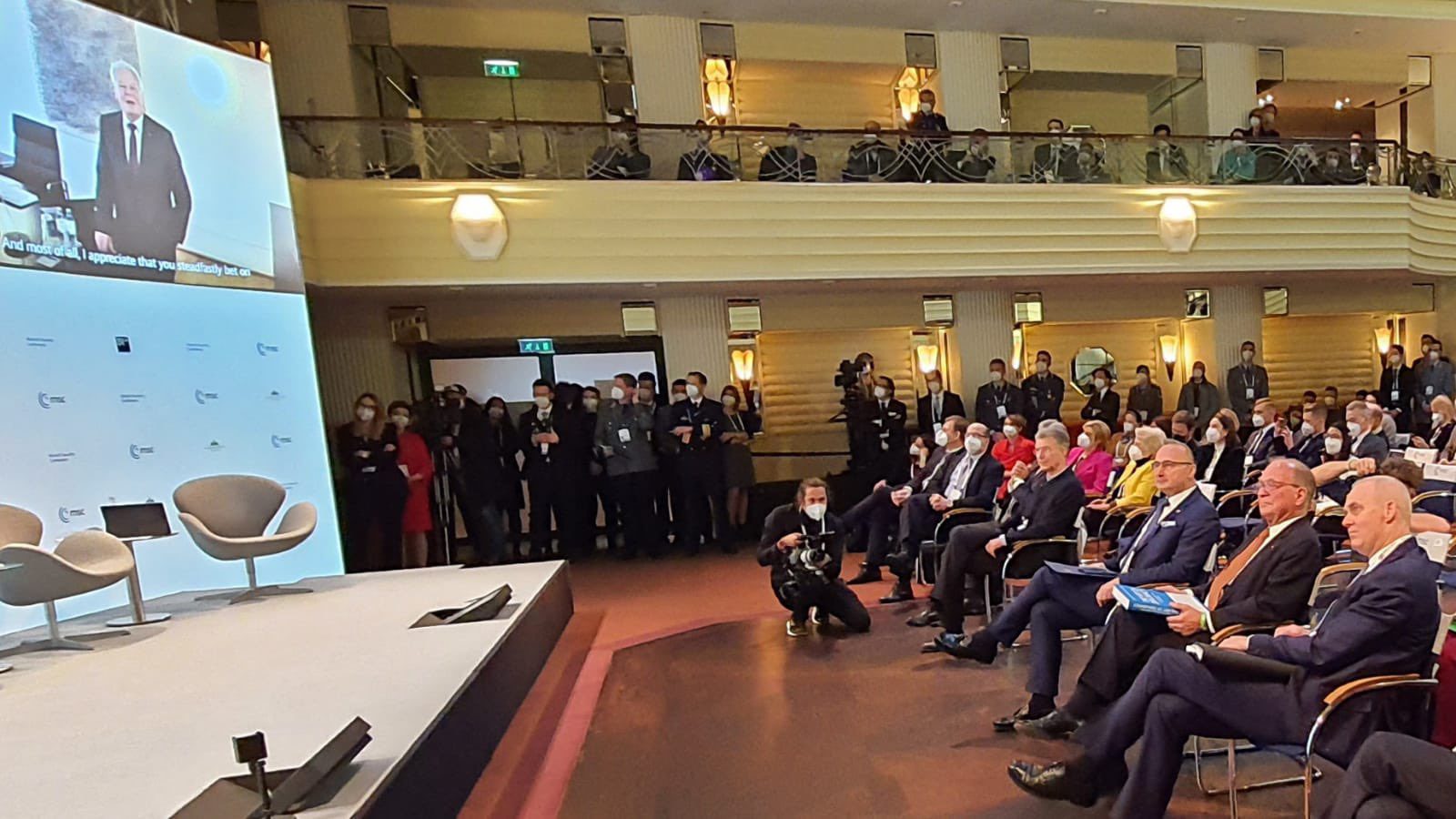 RAZGOVOR IZMEĐU MACRONA I PUTINA TRAJAO SAT I 45 MINUTA Bijela kuća upozorava da bi Rusija mogla pokrenuti napad u bilo kojem trenutku