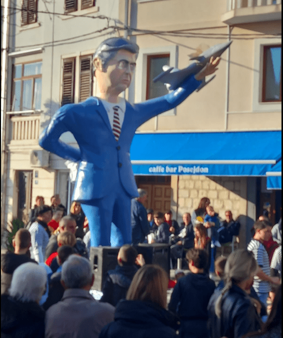 U Gornjim Kaštelima spaljena čak dva krnje