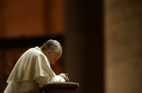 Papa Franjo pozvao na molitvu za mučeničku Ukrajinu pod barbarstvom ruske agresije