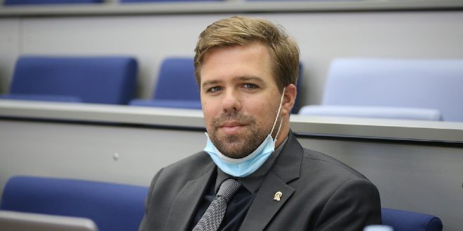 Splitski gradski vijećnik Igor Stanišić o sebi: Ovako lijep čovjek ne mora plaćati za seks!