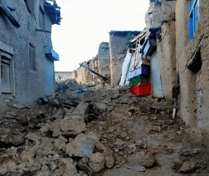 (VIDEO) JAK POTRES POGODIO AFGANISTAN Poginulo 250 ljudi