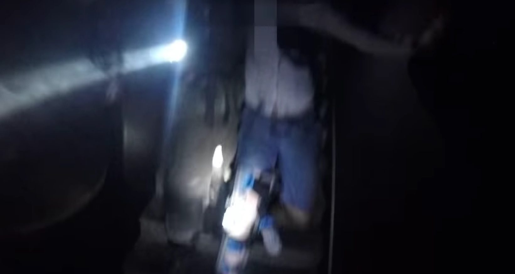 OBJAVLJEN I VIDEO! Pogledajte kako je izgledala evakucija gostiju iz kluba Central u Splitu nakon ubacivanja suzavca