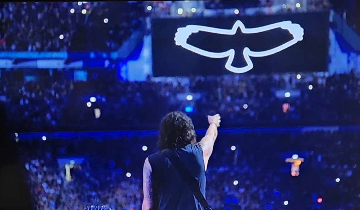 Foo Fighters se emotivno oprostio od bubnjara Taylora Hawkinsa veličanstvenim nastupom na stadionu Wembley