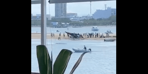 Četvero mrtvih u sudaru dvaju helikoptera u blizini tematskog parka Sea World u Australiji