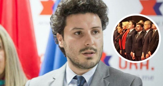 Premijer Crne Gore: Neću smijeniti ministre koji su prisustvovali Danu Republike Srpske