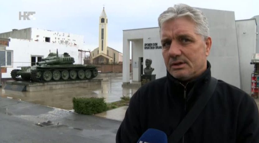 Franjo Šoljić dobio gnjusne poruke na Facebooku: “Pozdrav iz srpske Bobote…”