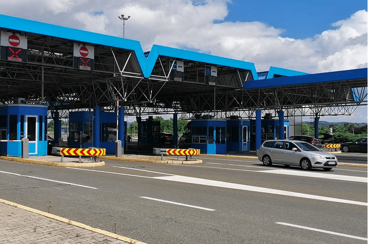 IZBJEGNITE ČEKANJE NA GRANIČNIM PRIJELAZIMA Redovito održavanje sustava za upravljanje državnom granicom može uzrokovati gužve na granicama