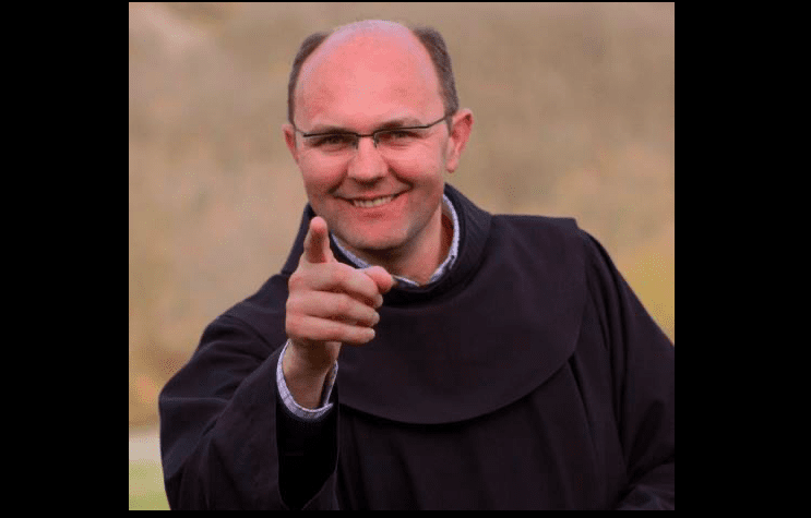 Fra Mario Knezović pozvao biskupa iz Varaždina da se javno očituje o moliteljima na trgovima