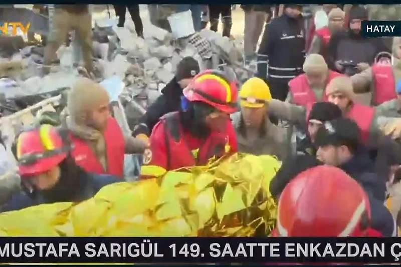 Čudo u Turskoj! Nakon čak 149 sati pod ruševinama spašen muškarac