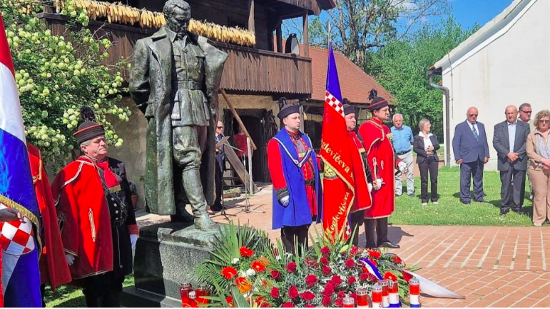 U Kumrovcu “više” jugoslavenskih zastava nego posjetitelja u Trgovišću!