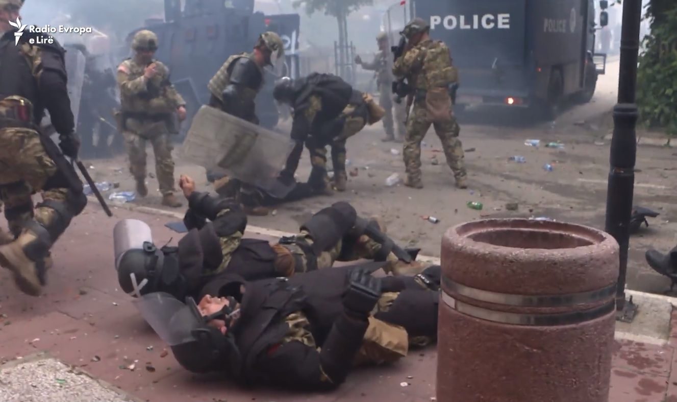 NATO diže ruke od Kosova? Lajčak rekao kako NATO ne može riješiti problem na Kosovu