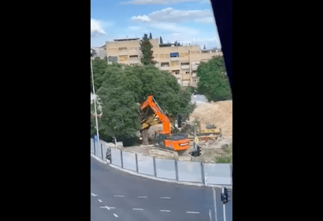 Društvo arhitekata Split oglasilo se vezano za rušenje pelegrinke i gradnju Small Malla
