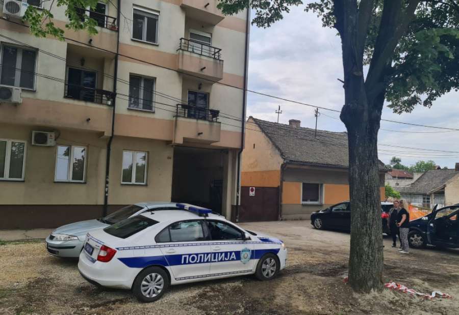 Strava u Srbiji: Rus nožem ubio suprugu i 9-godišnje dijete, pa se objesio