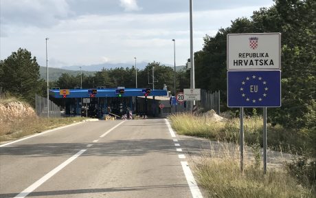 Županijska uprava za ceste Split poduzima mjere smirivanja prometa prema malograničnom prijelazu Jovića Most