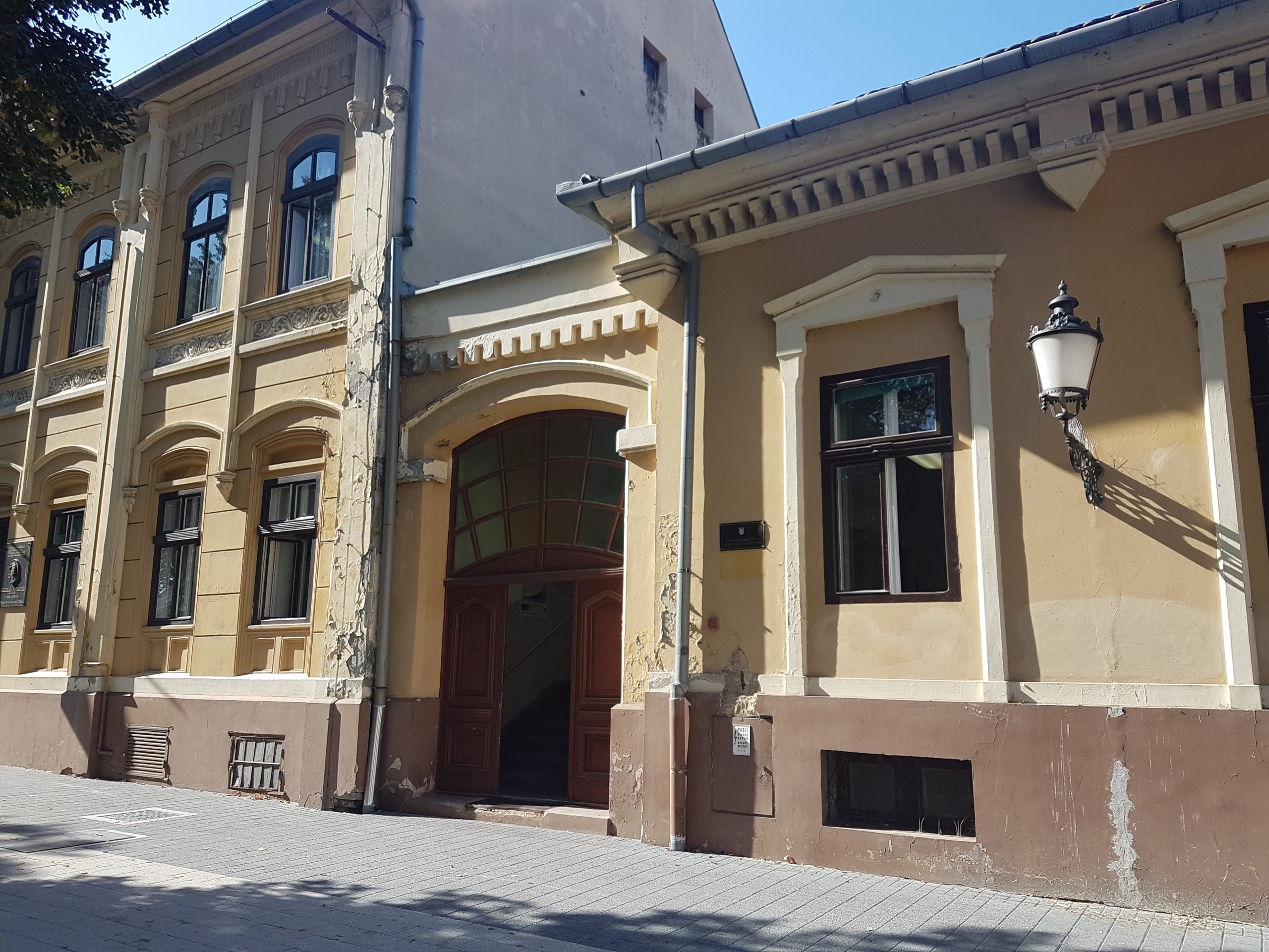 I TO SE DOGAĐA Žena uhićena i proglašena krivom za obiteljsko nasilje jer je bivšem mužu rekla da je govno