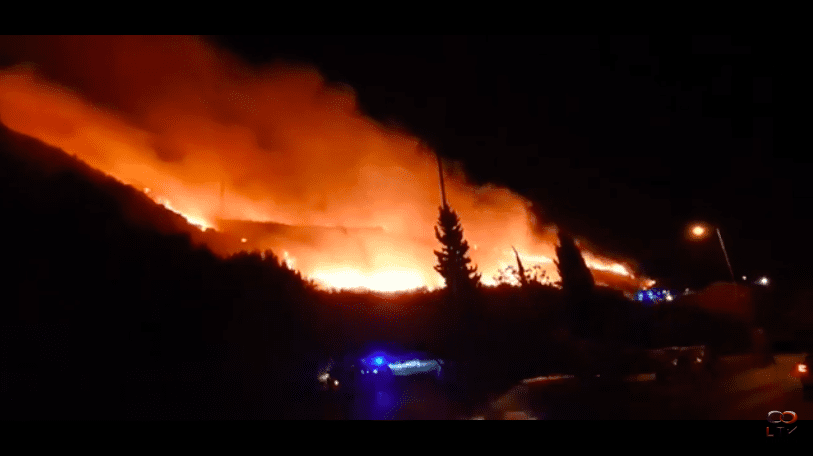 NOĆAS OBRANJENE KUĆE Vatrogasci i kanaderi i dalje gase požar kod Župe Dubrovačke