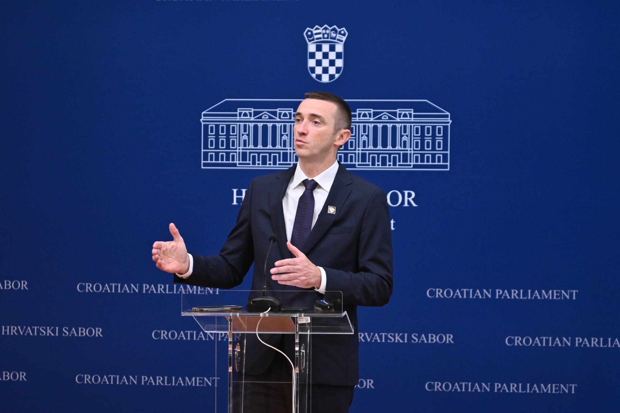 Penava: Politike Plenkovićeve Vlade su protuustavne, protuzakonite i usmjerene protiv sigurnosti građana RH!