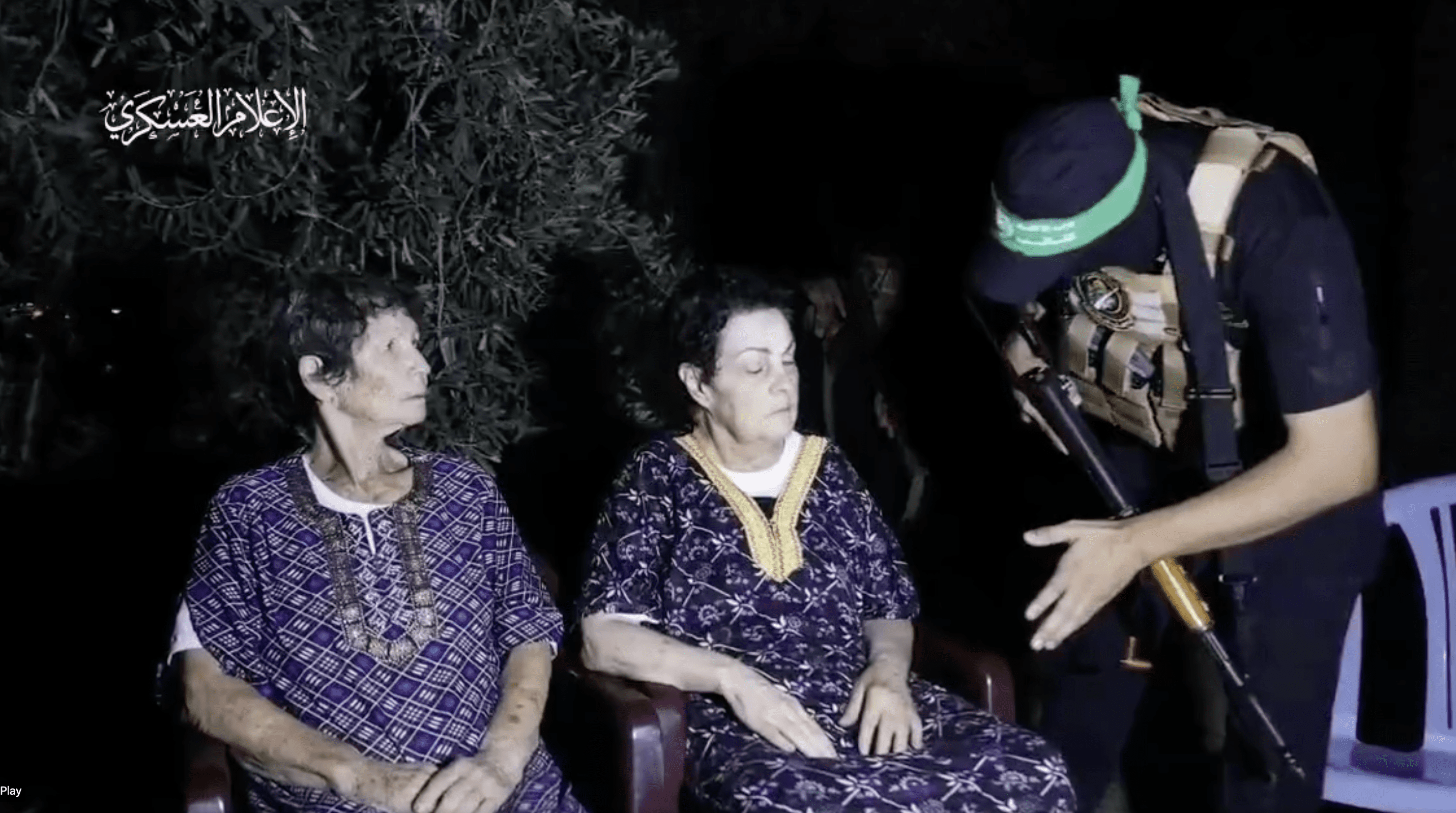 (VIDEO) Dvije taokinje koje je Hamas oslobodio prešle preko prijelaza Rafah stigle u Tel Aviv